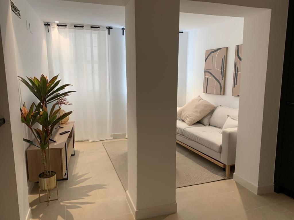 Helearon Suite Málaga Buitenkant foto