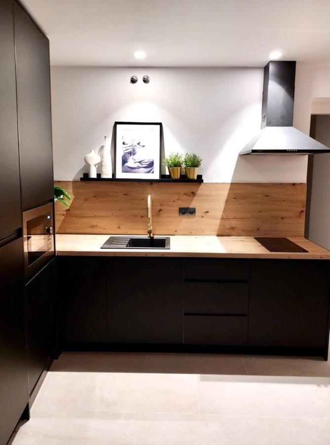 Helearon Suite Málaga Buitenkant foto