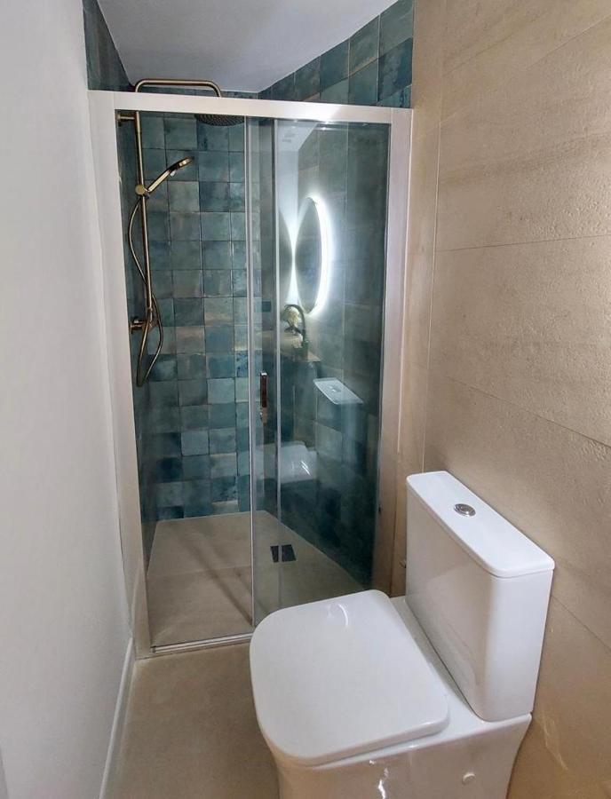 Helearon Suite Málaga Buitenkant foto